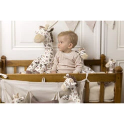 Happy Horse Giraffe Gino 34 Cm No. 2 Knuffel 133771 -Mama loes giraffe gno lifestyle 2